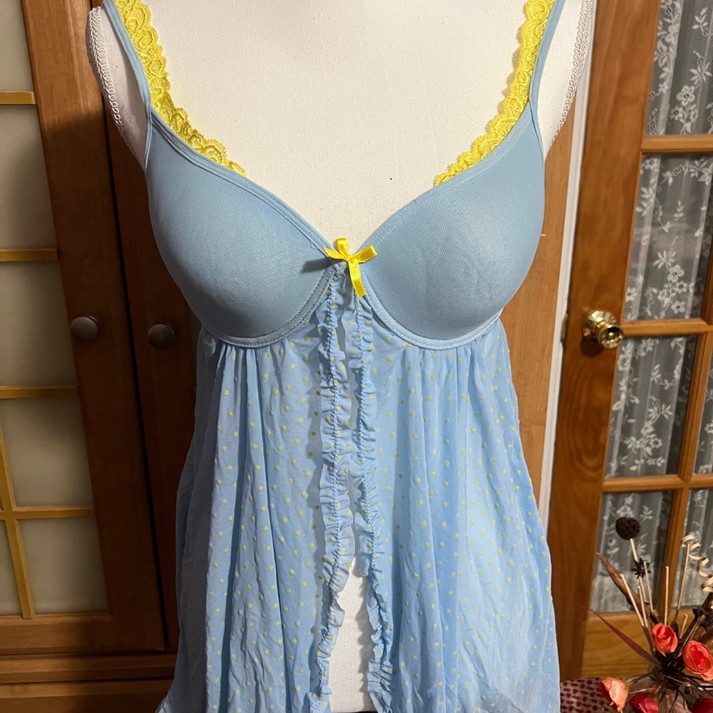 Sophie B. Set Size S Women Intimate Sleepwear set New with out Tags.